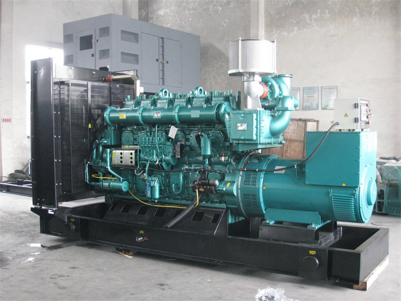 清徐200KW 柴油发电机的油耗是多少?